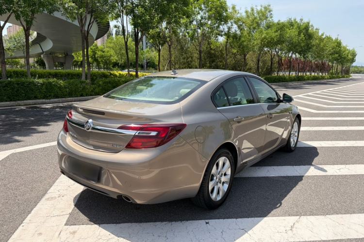 Used Buick Regal 2015 2.0L Leading Fashion Edition Exterior 6