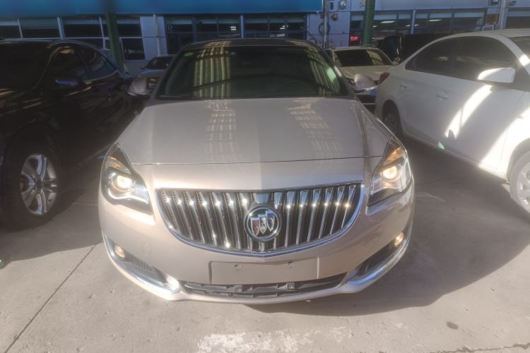 Used Buick Regal 2015 2.0L Elite Fashion Edition Front