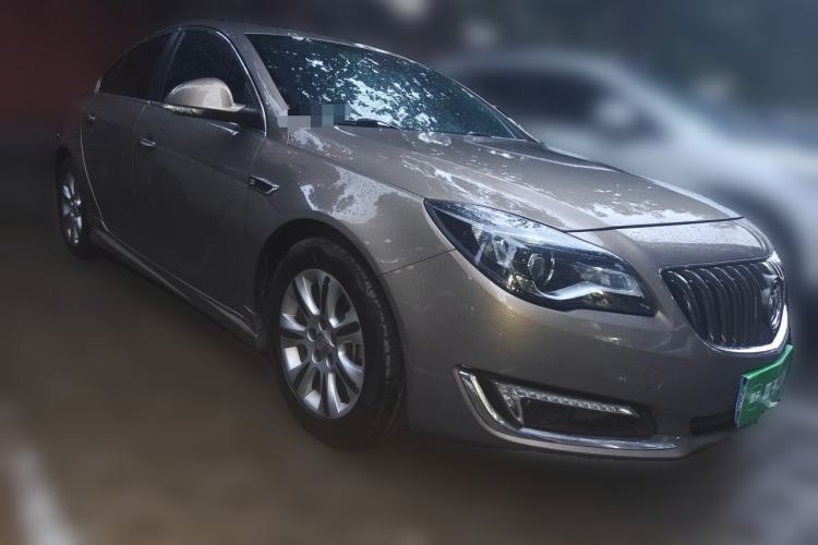 Used Buick Regal 2015 1.6T Elite Tech Model Front Right 45 Deg