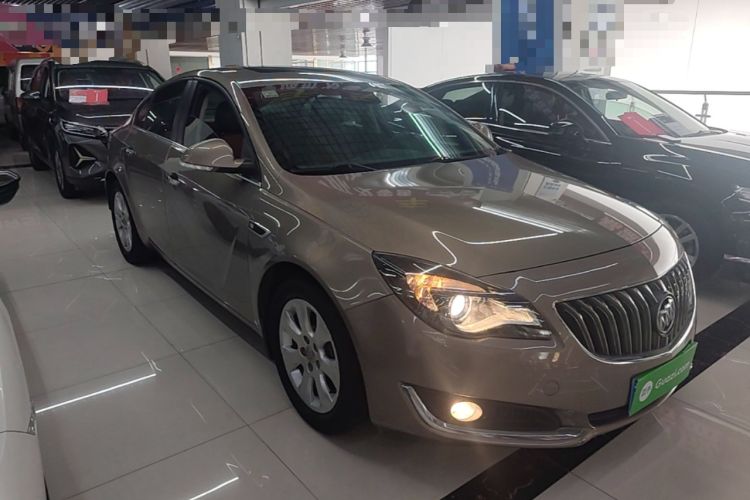 Used Buick Regal 2015 1.6T Elite Tech Model Front Right 45 Deg