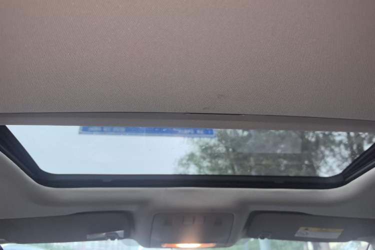 Used Buick Regal 2015 1.6T Leading Technology Model Headliner
