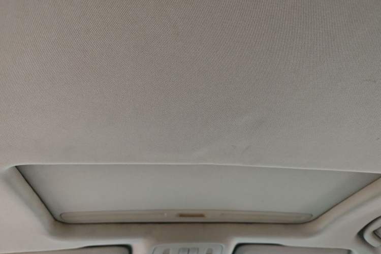 Used Buick Regal 2015 2.0L Leading Fashion Edition Headliner