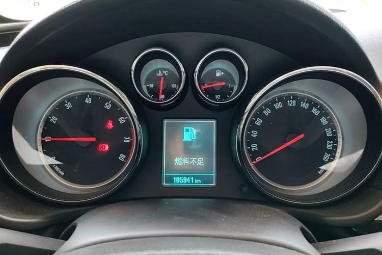 Used Buick Regal 2015 1.6T Leading Technology Model Instrument Cluster