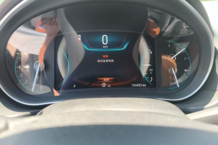 Used Buick Regal 2015 1.6T Elite Tech Model Instrument Cluster
