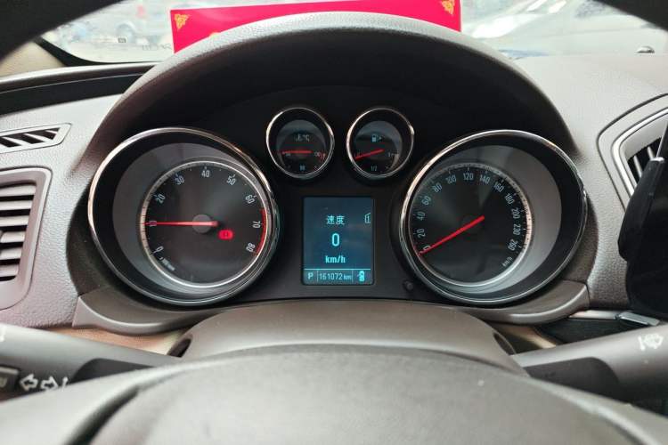 Used Buick Regal 2015 2.0L Leading Fashion Edition Instrument Cluster