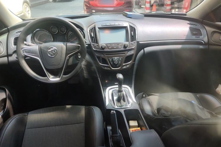 Used Buick Regal 2015 1.6T Leading Technology Model Interior 2