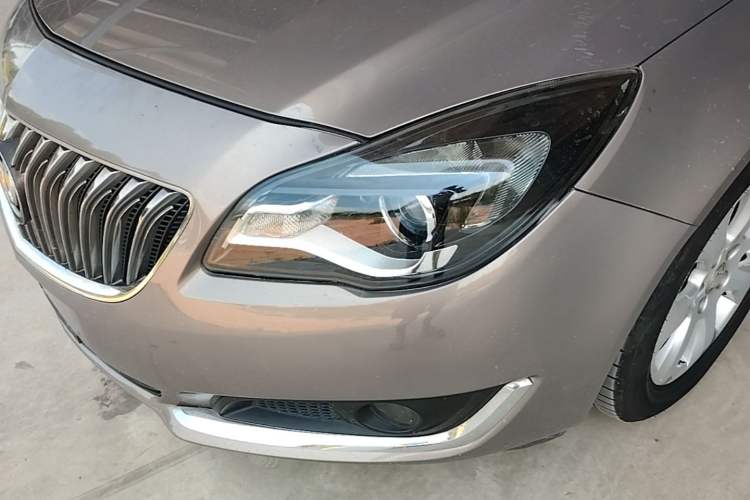 Used Buick Regal 2015 1.6T Leading Technology Model Left Front Headlight