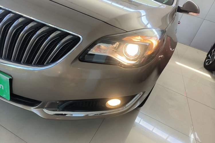 Used Buick Regal 2015 2.0L Elite Fashion Edition Left Front Headlight