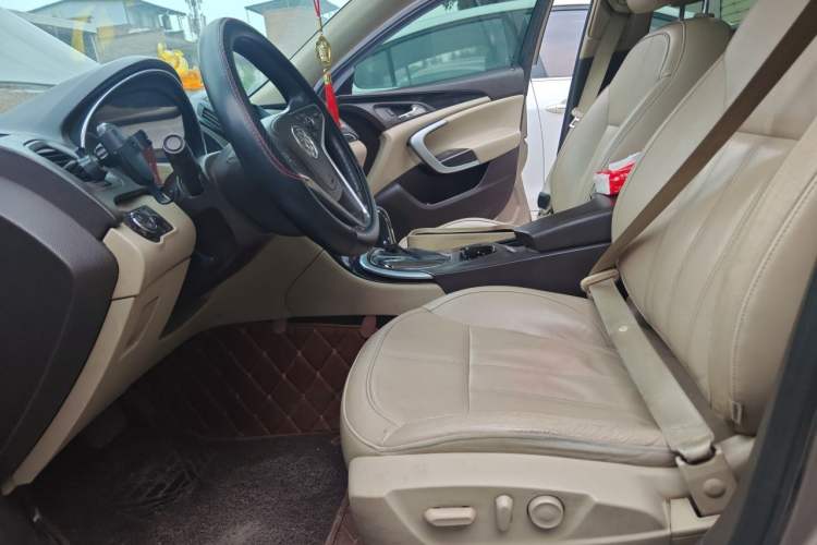 Used Buick Regal 2015 2.0L Elite Fashion Edition Left Front Seat