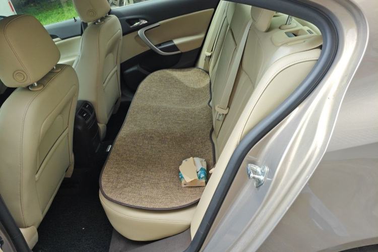 Used Buick Regal 2015 2.0L Elite Fashion Edition Left Rear Seat