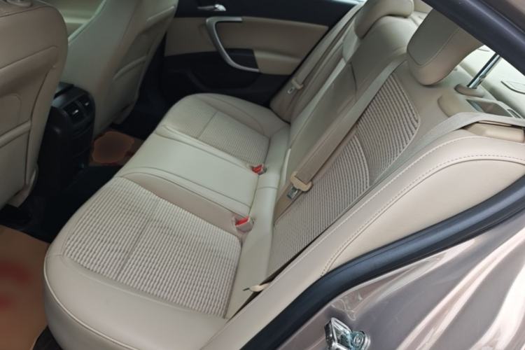 Used Buick Regal 2015 2.0L Leading Fashion Edition Left Rear Seat