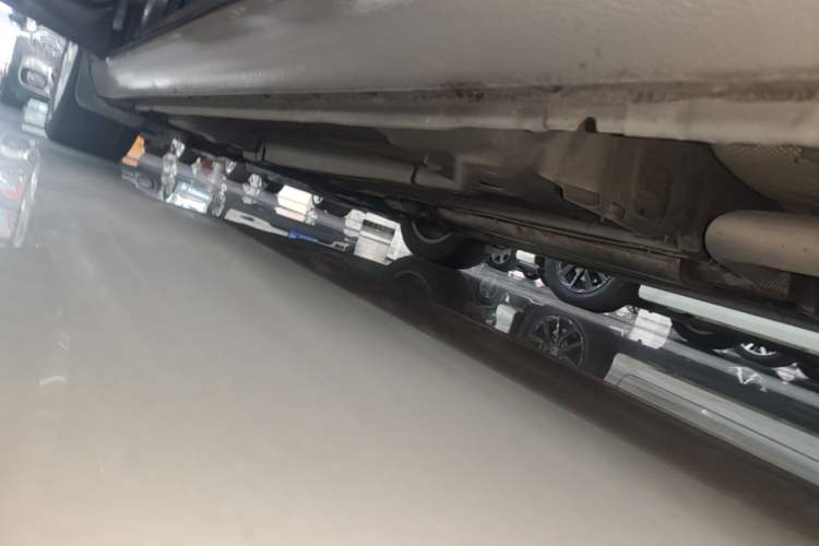 Used Buick Regal 2015 1.6T Elite Tech Model Left Side Sill