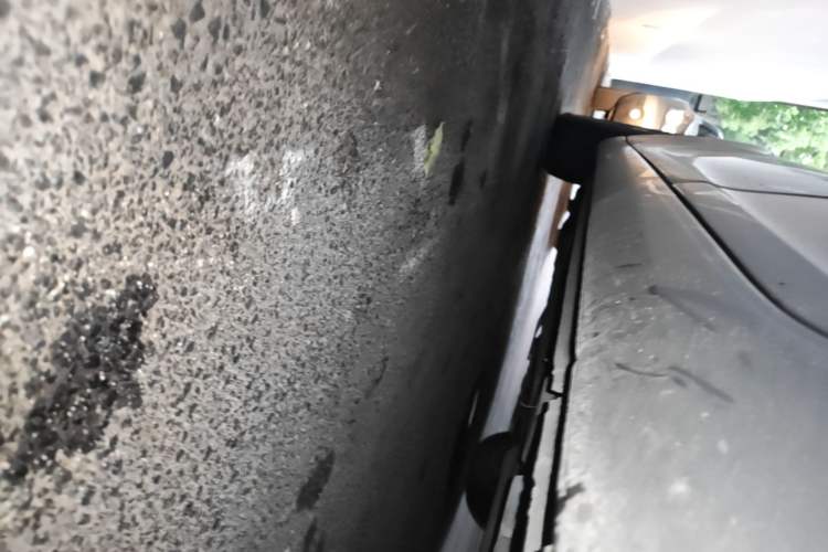 Used Buick Regal 2015 2.0L Elite Fashion Edition Left Side Sill