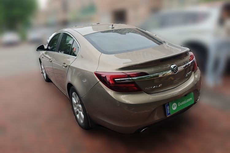 Used Buick Regal 2015 1.6T Leading Technology Model Rear Left 45 Deg