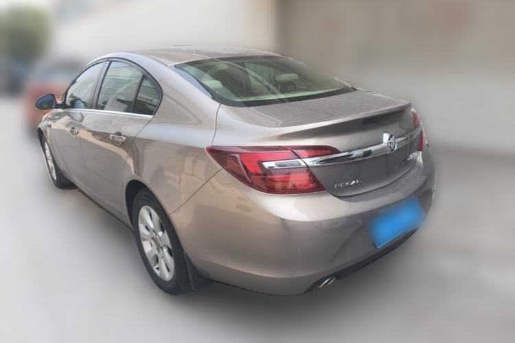 Used Buick Regal 2015 2.0L Leading Fashion Edition Rear Left 45 Deg