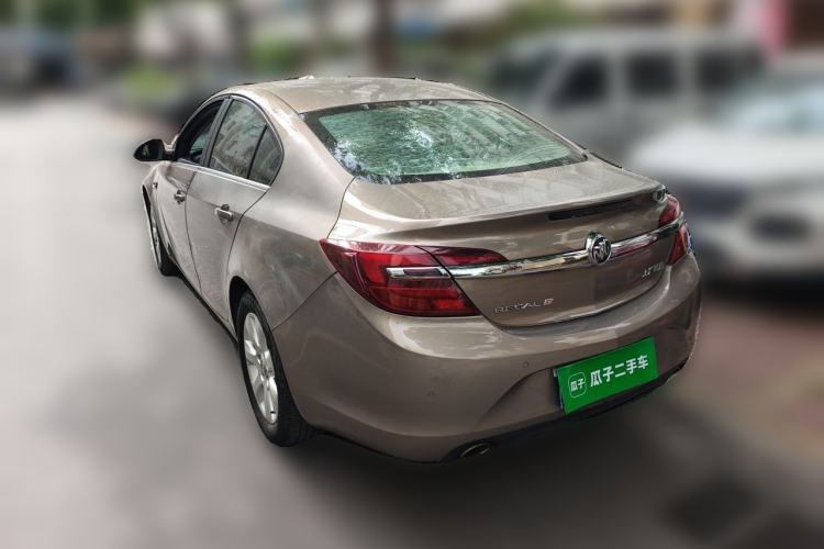 Used Buick Regal 2015 2.0L Leading Fashion Edition Rear Left 45 Deg