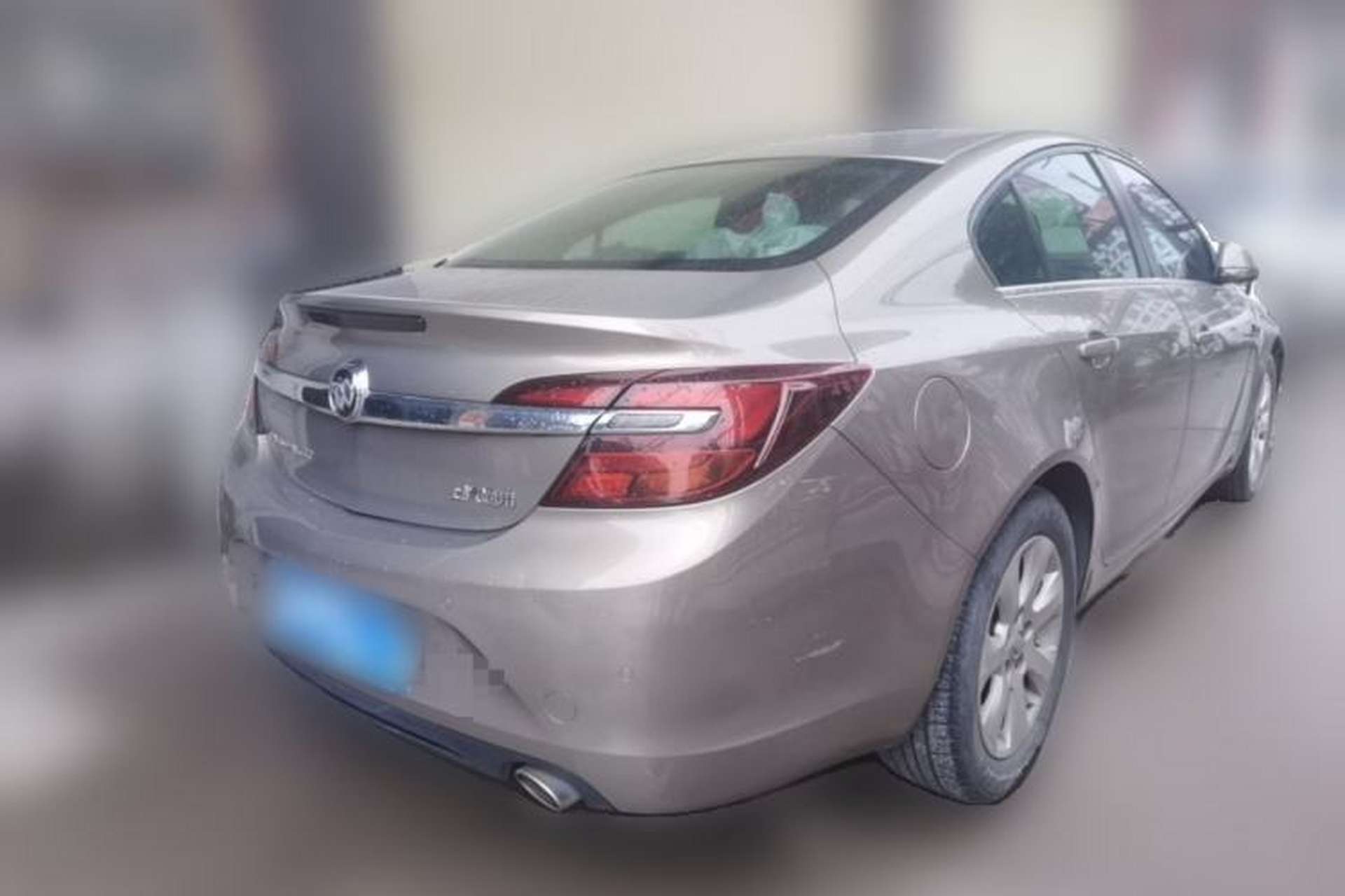 Used Buick Regal 2015 1.6T Leading Technology Model Rear Right 45 Deg