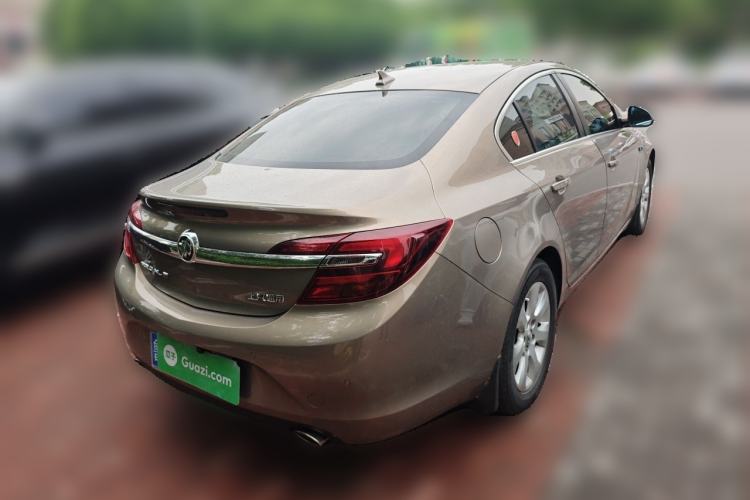 Used Buick Regal 2015 1.6T Leading Technology Model Rear Right 45 Deg
