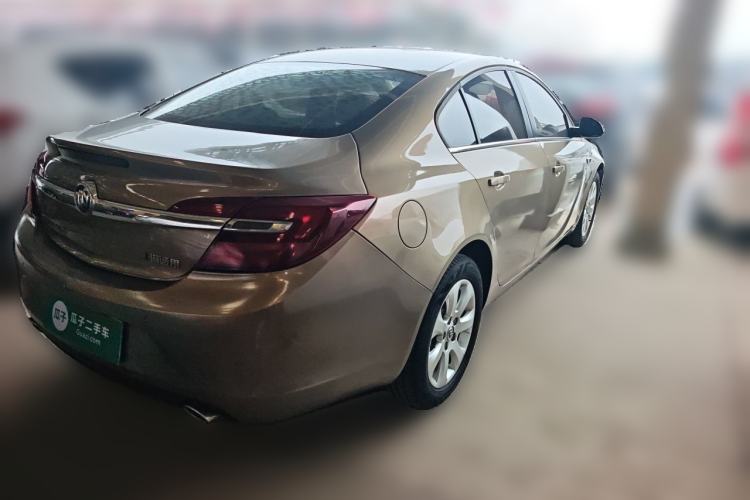 Used Buick Regal 2015 1.6T Leading Technology Model Rear Right 45 Deg