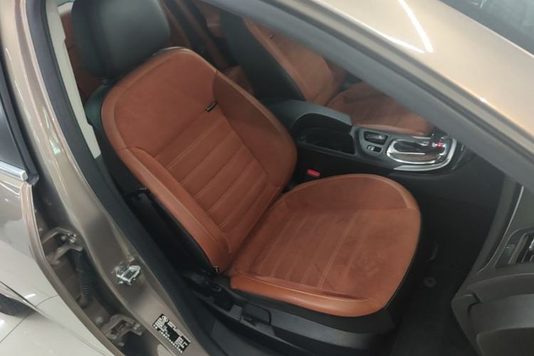 Used Buick Regal 2015 1.6T Elite Tech Model Right Front Seat