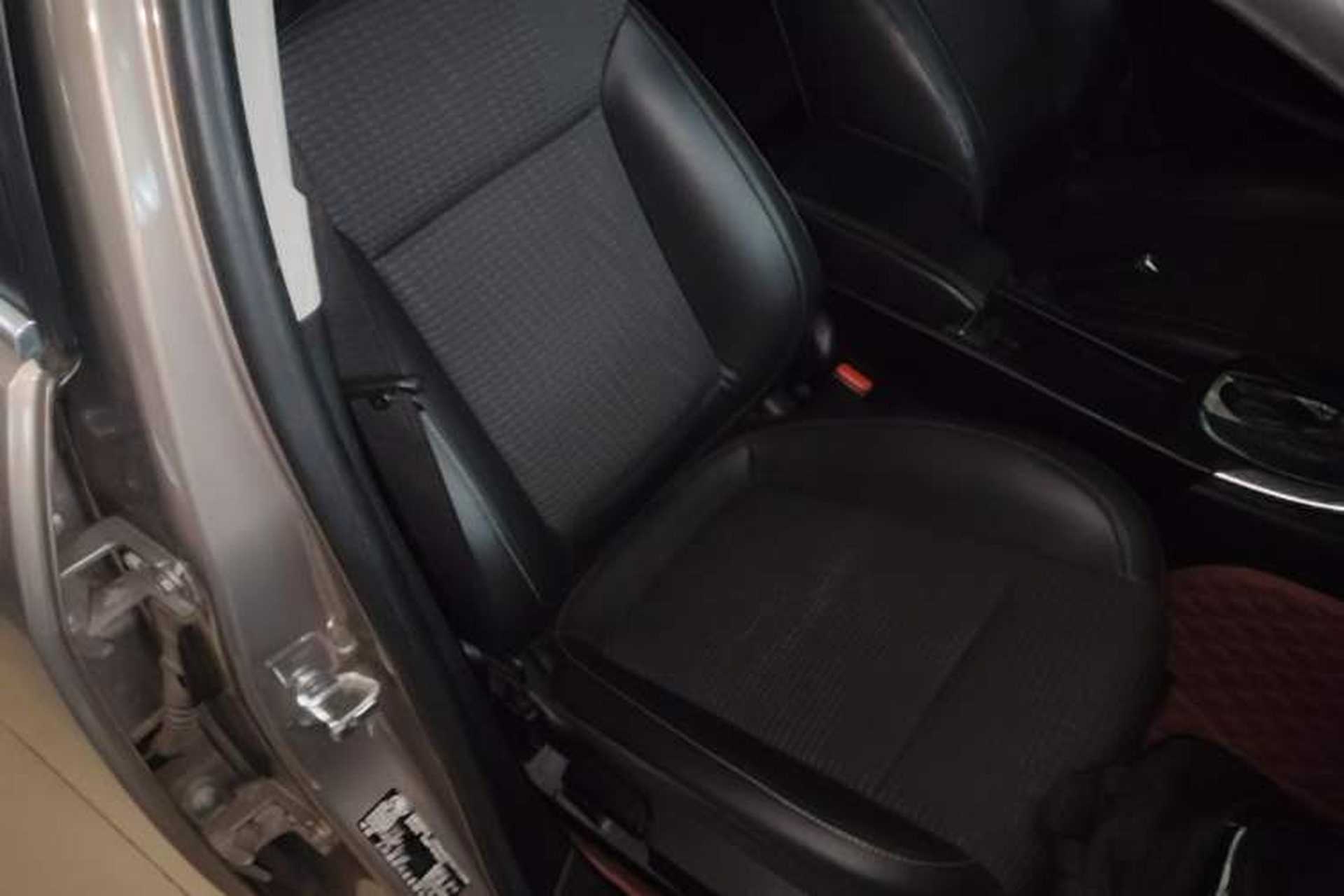 Used Buick Regal 2015 1.6T Leading Technology Model Right Front Seat