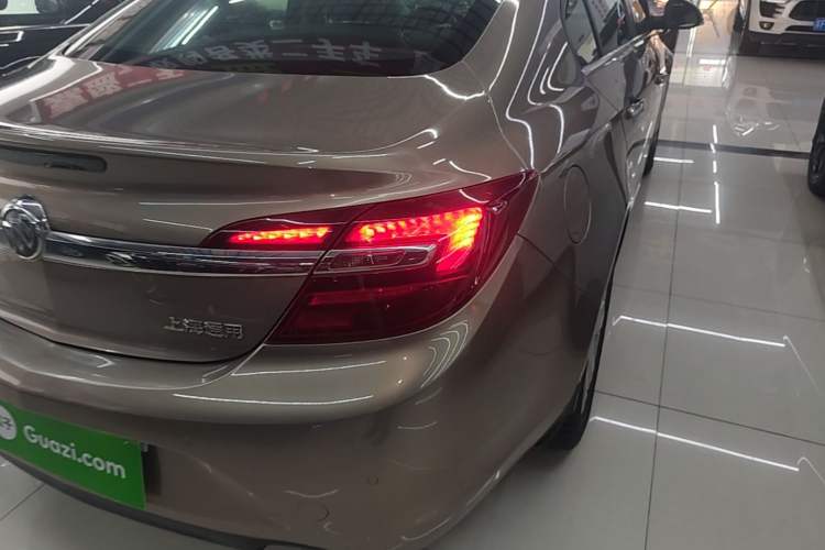 Used Buick Regal 2015 1.6T Elite Tech Model Right Rear Taillight