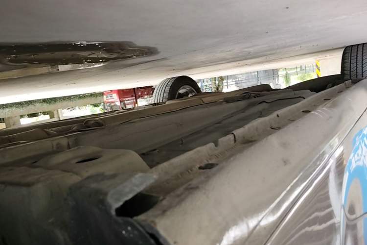 Used Buick Regal 2015 1.6T Leading Technology Model Right Side Sill