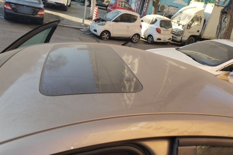 Used Buick Regal 2015 1.6T Elite Tech Model Roof