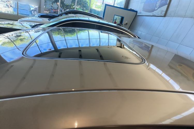 Used Buick Regal 2015 2.0L Elite Fashion Edition Roof