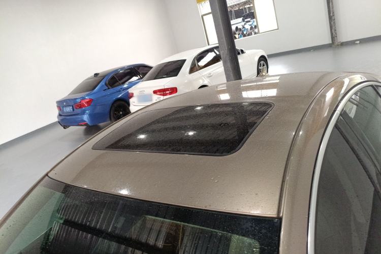 Used Buick Regal 2015 2.0L Elite Fashion Edition Roof