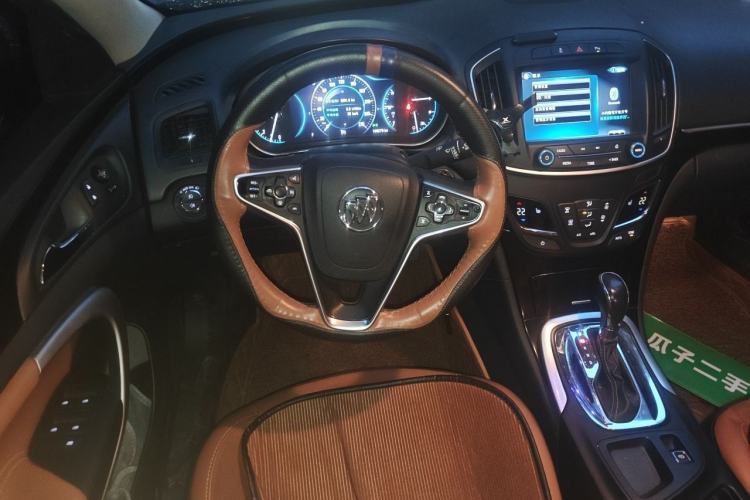 Used Buick Regal 2015 1.6T Elite Tech Model Steering Wheel