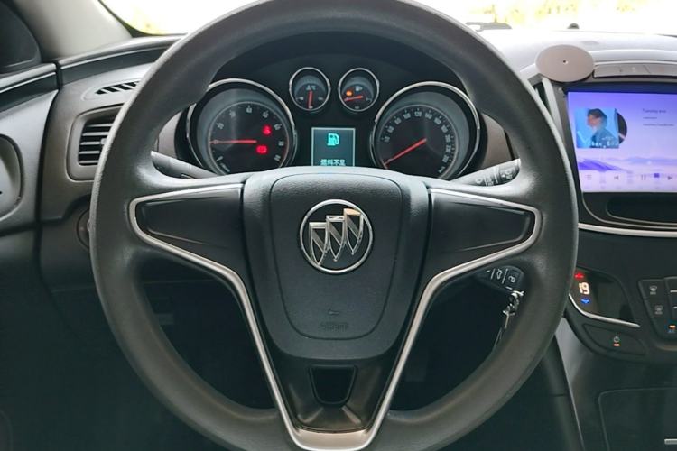Used Buick Regal 2015 1.6T Leading Technology Model Steering Wheel