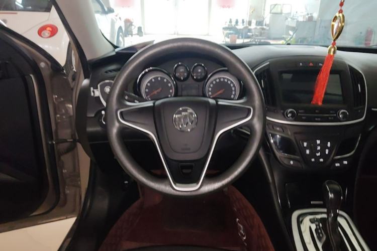 Used Buick Regal 2015 1.6T Leading Technology Model Steering Wheel
