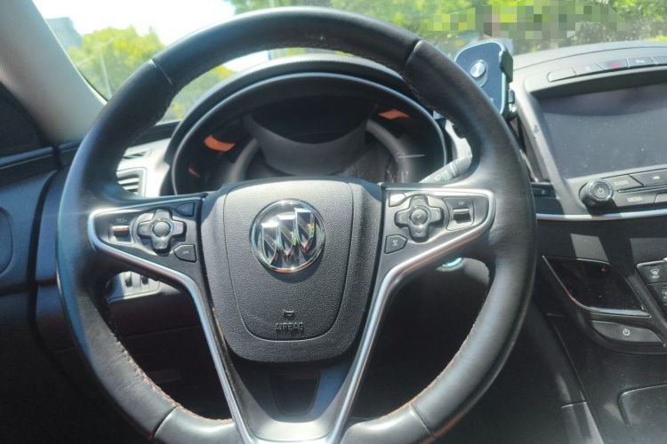 Used Buick Regal 2015 1.6T Elite Tech Model Steering Wheel