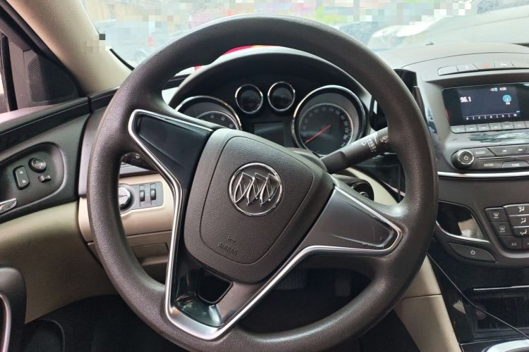 Used Buick Regal 2015 2.0L Leading Fashion Edition Steering Wheel