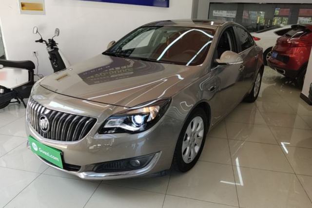Buick Regal 2015 1.6T Leading Technology Model مستعملة