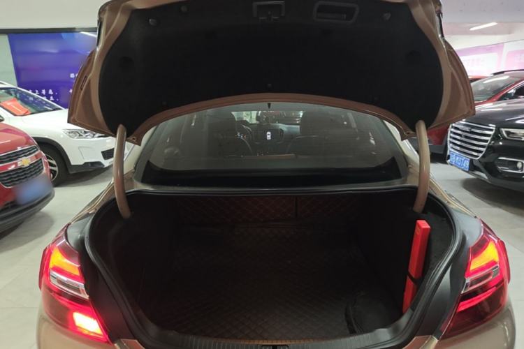 Used Buick Regal 2015 1.6T Elite Tech Model Trunk