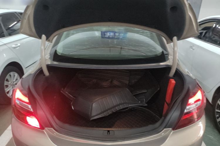 Used Buick Regal 2015 1.6T Elite Tech Model Trunk
