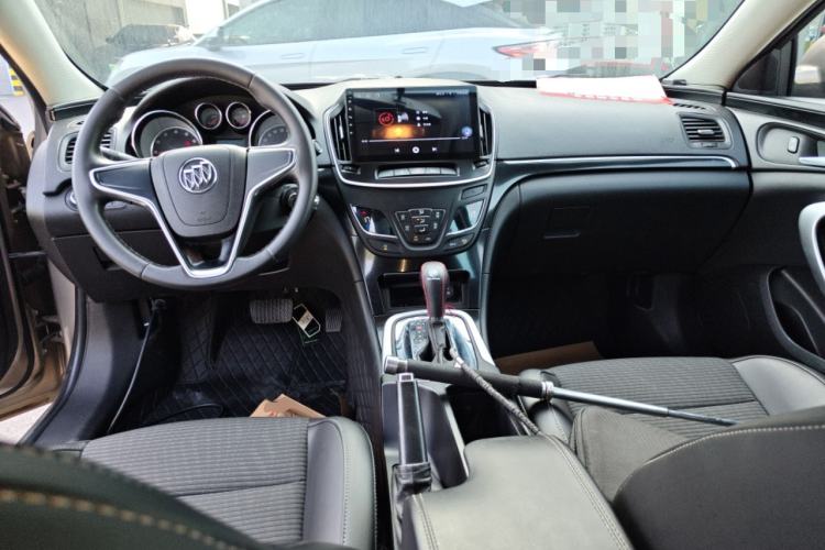 Used Buick Regal 2015 1.6T Leading Technology Model Center Console