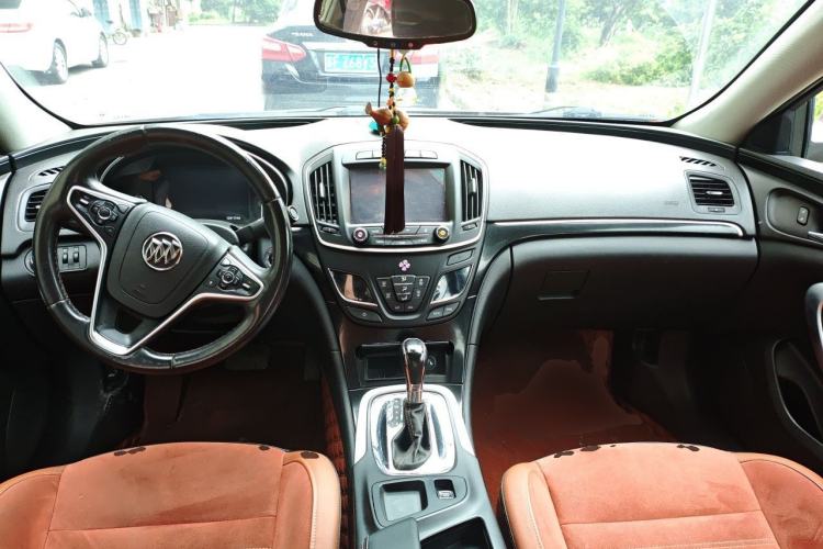 Used Buick Regal 2015 1.6T Elite Tech Model Center Console