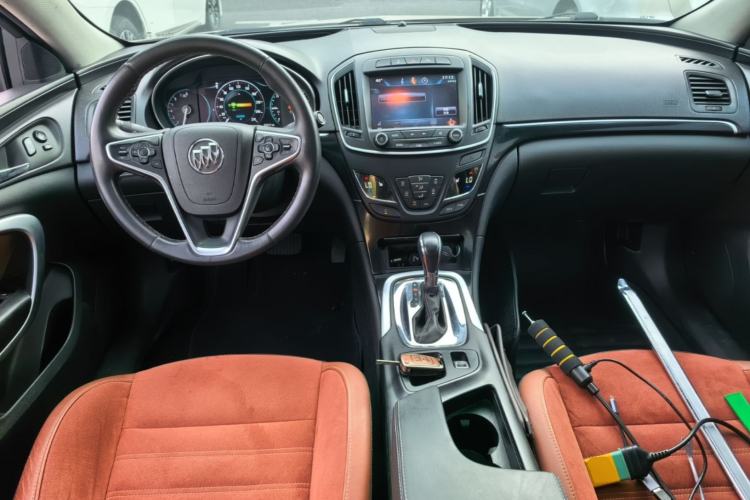 Used Buick Regal 2015 1.6T Elite Tech Model Center Console