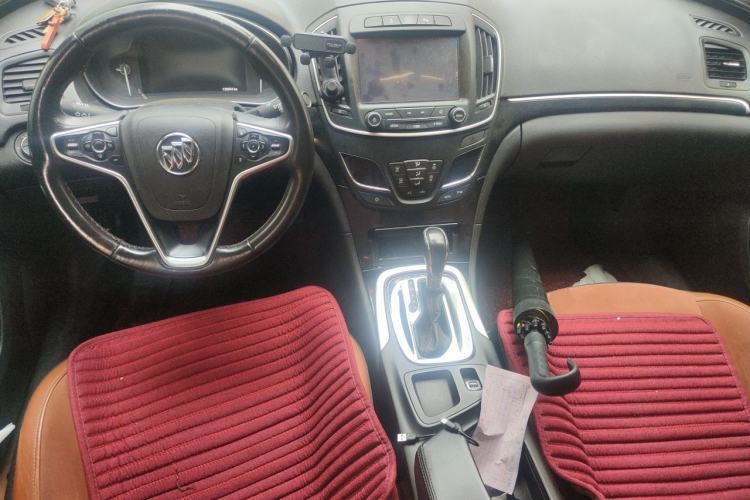 Used Buick Regal 2015 1.6T Elite Tech Model Center Console