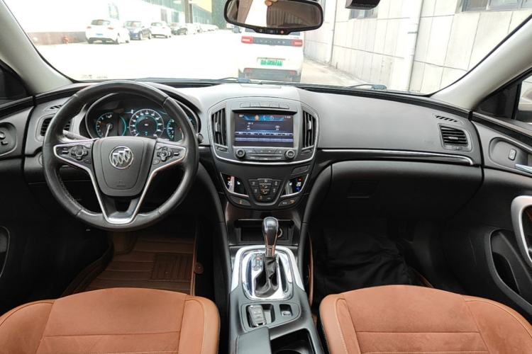 Used Buick Regal 2015 1.6T Elite Tech Model Center Console