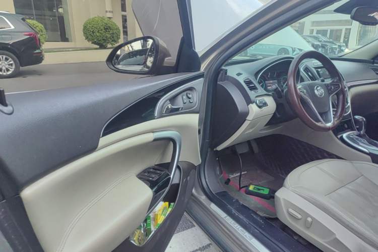 Used Buick Regal 2015 2.0L Elite Fashion Edition Driver Seat