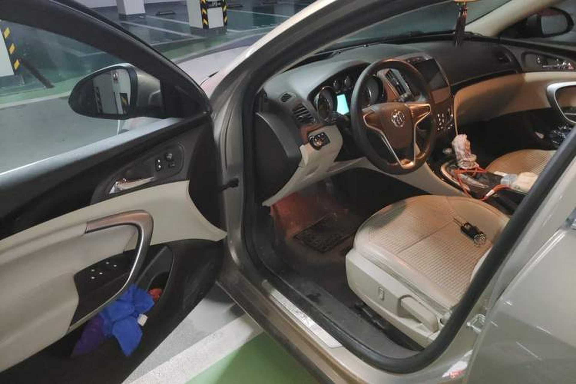 Used Buick Regal 2015 2.0L Leading Fashion Edition Driver Seat