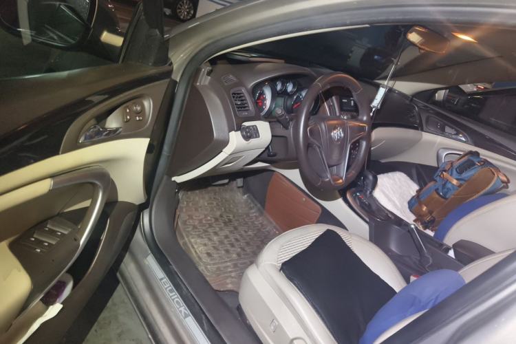 Used Buick Regal 2015 2.0L Leading Fashion Edition Driver Seat