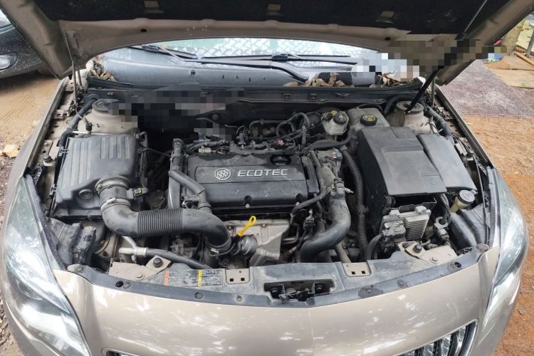 Used Buick Regal 2015 1.6T Elite Tech Model Engine Bay