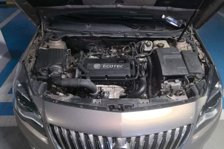 Used Buick Regal 2015 1.6T Leading Technology Model Engine Bay