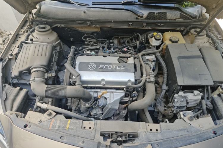 Used Buick Regal 2015 1.6T Leading Technology Model Engine Bay