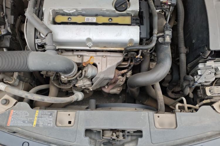 Used Buick Regal 2015 1.6T Elite Tech Model Engine Bay